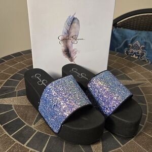 NIB Jessica Simpson Faille 2 Iridescent Glitter Platform